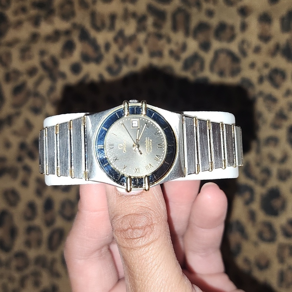 Beautiful omega watch ⌚️ 😍